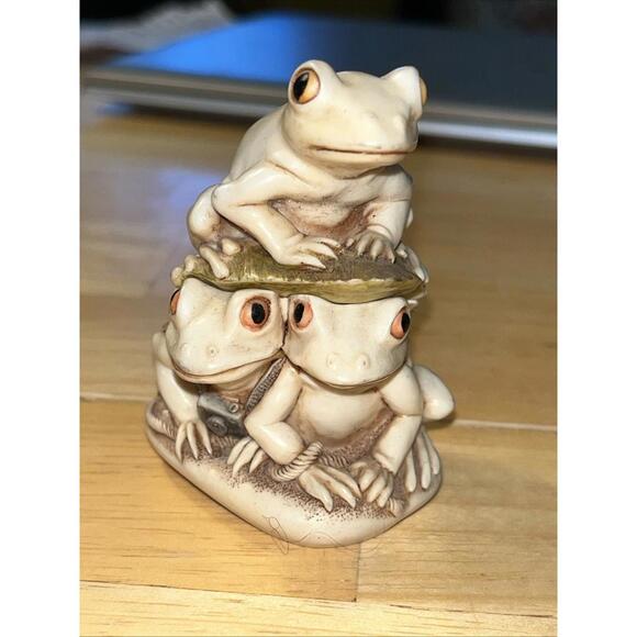 Harmony Kingdom Other - Harmony Kingdom Look Before You Leap UK England Frog Trinket Box 2001 Vintage
